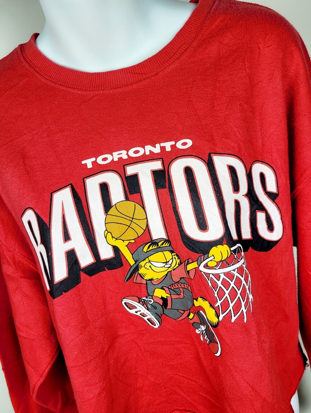 2/$20 NBA X Garfield Raptors Basketball Red Sweatshirt Cropped Top Size: Large